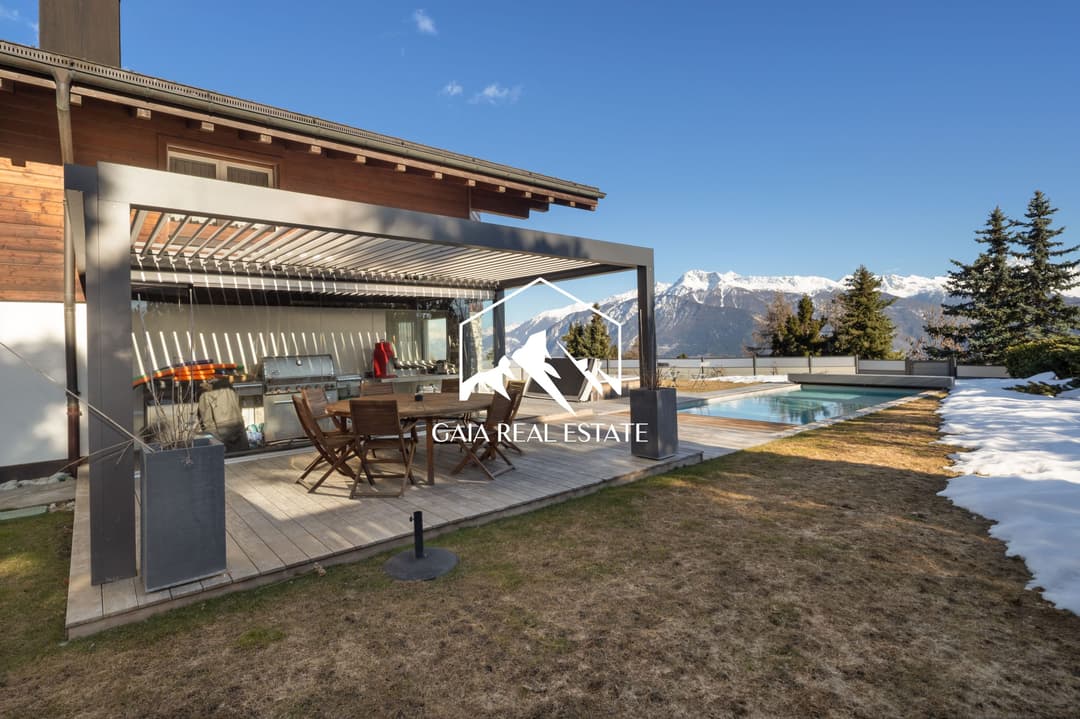 2261 – Maison – 5900000 CHF – 660 m²