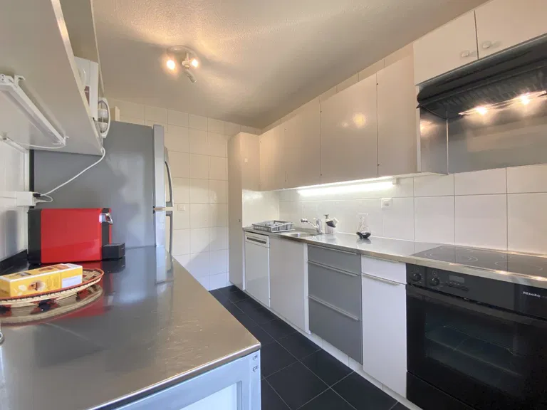 1877 – Appartement – 2.5pièces -1450 CHF – 55m²