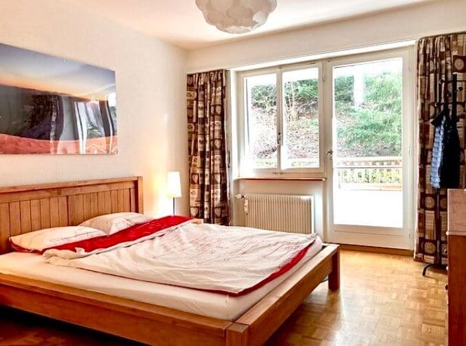 1857 – Appartement 3 pièces- 1750CHF – 120m²