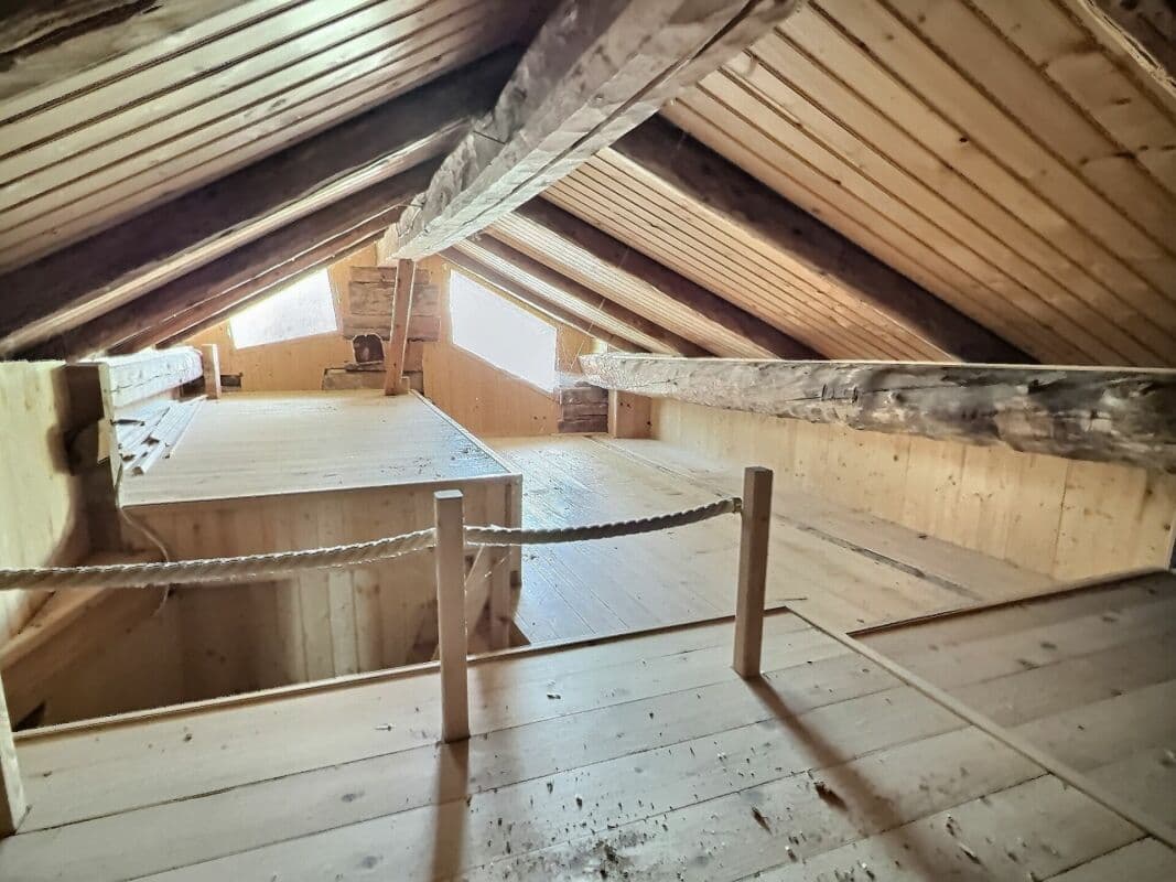 2320 – Maison 3 pièces – 200000CHF – 292m²